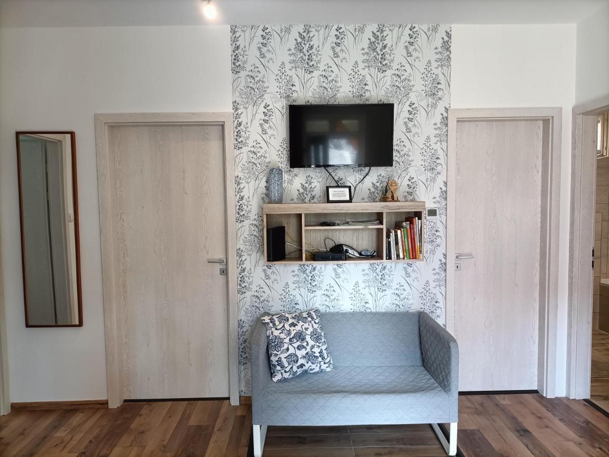 Liget Vendeghaz Villa Szokolya ภายนอก รูปภาพ